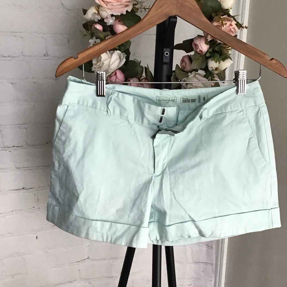 Madison Jules Mint Green Women's Bermudas Sz4